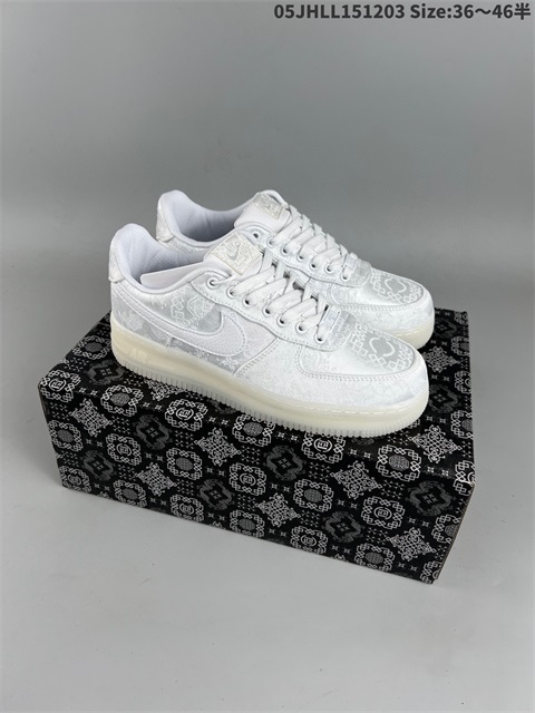 women air force one shoes H 2022-12-18-031